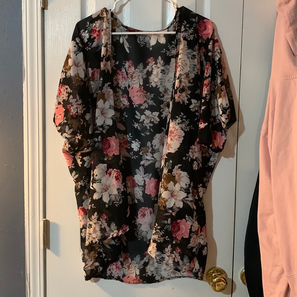 Charlotte Russe Floral Duster Kimono
